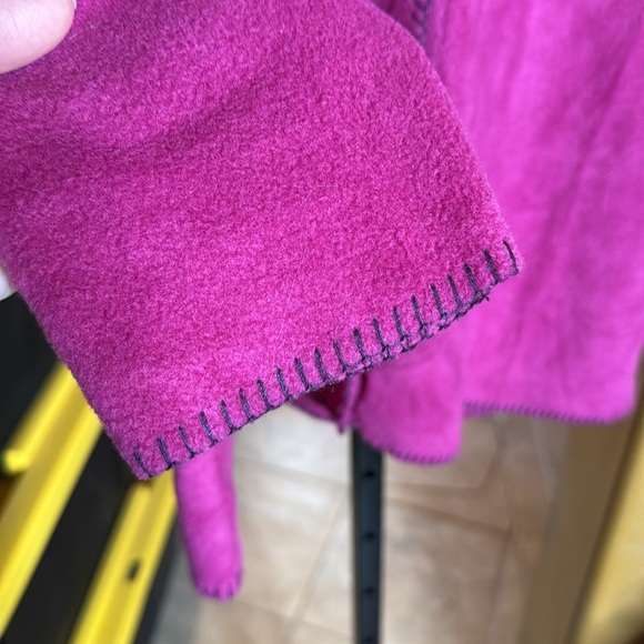 NWOT Disney Embroidered Mickey Mouse Floral Purple Fleece Jacket Size Small - Picture 5 of 10